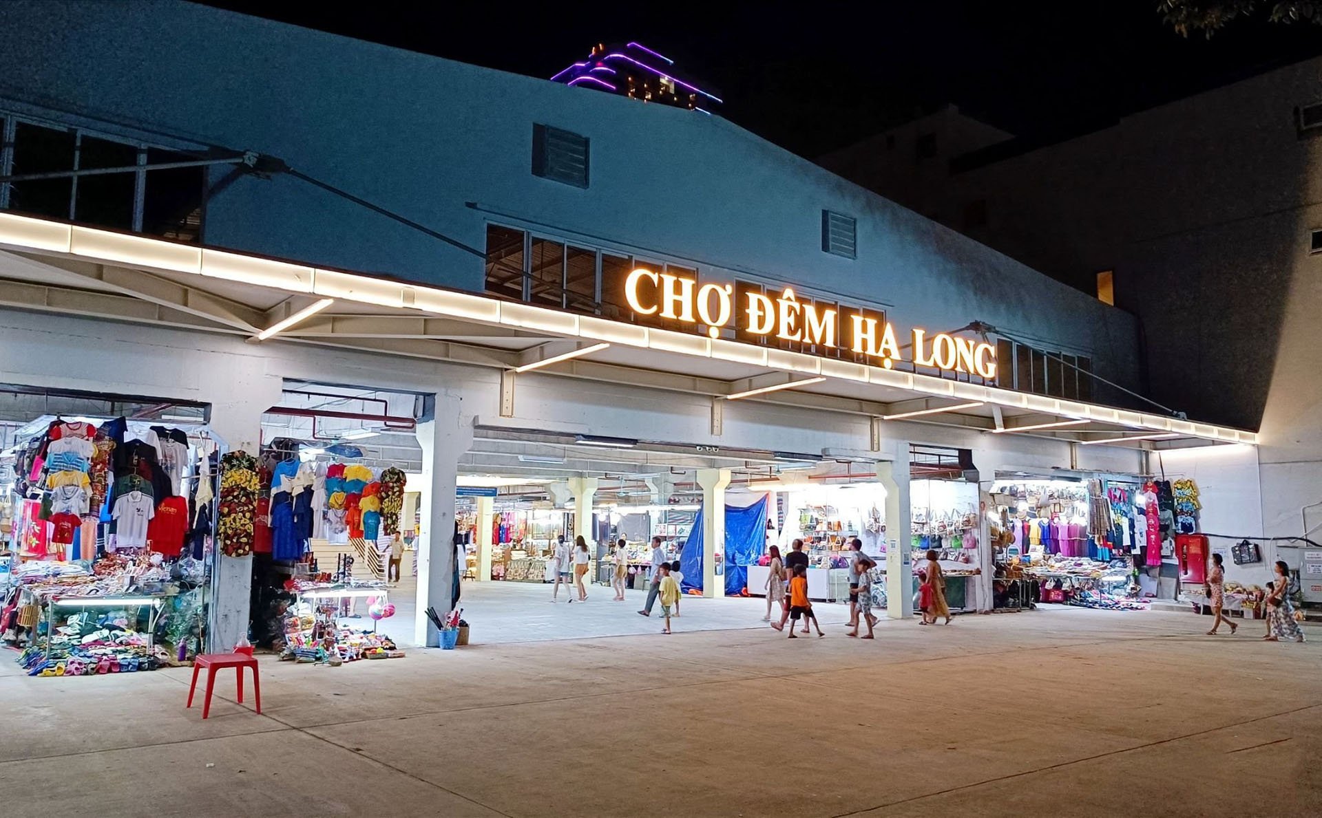 CHỢ ĐÊM HẠ LONG